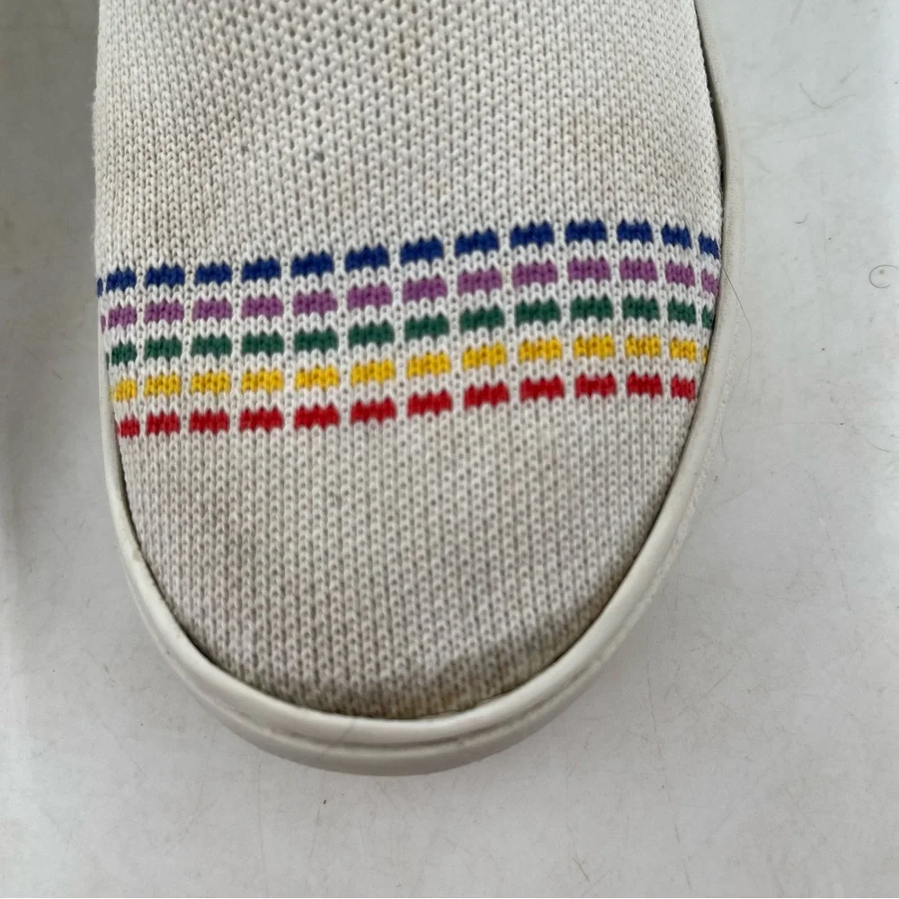 Rothy’s Girl’s Limited Edition Rainbow Pride Knit Slip-On Flats Sneaker-Size 2 Y